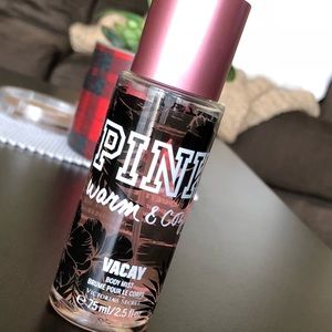Warm and cozy vacay body mist